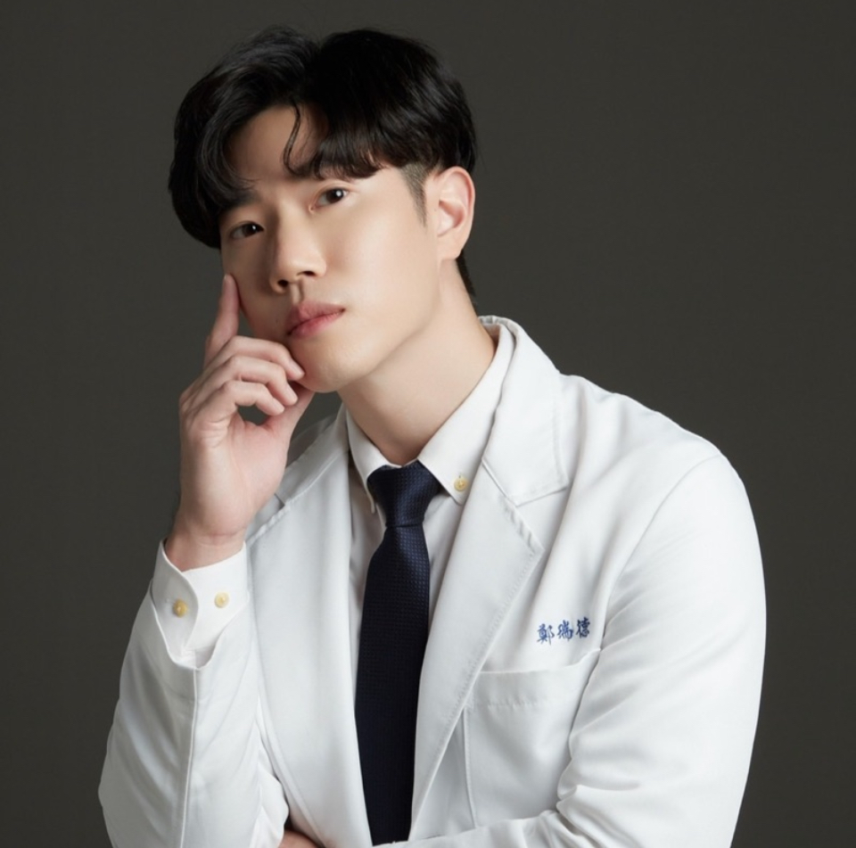 鄭瑞德醫師 Dr.Red - 台北微整形專家